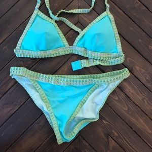 Victoria’s Secret bikini